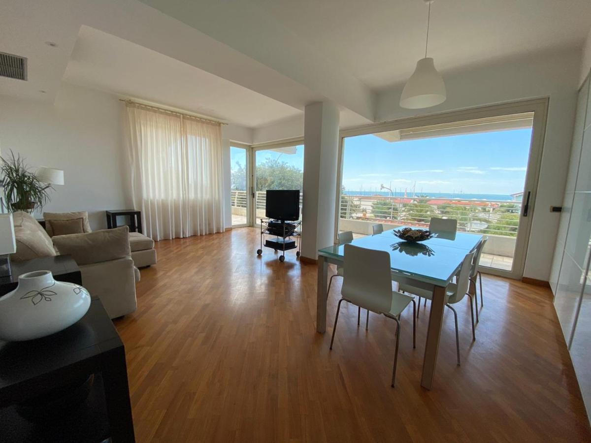 Hotel Joseph Marina di Pietrasanta Εξωτερικό φωτογραφία