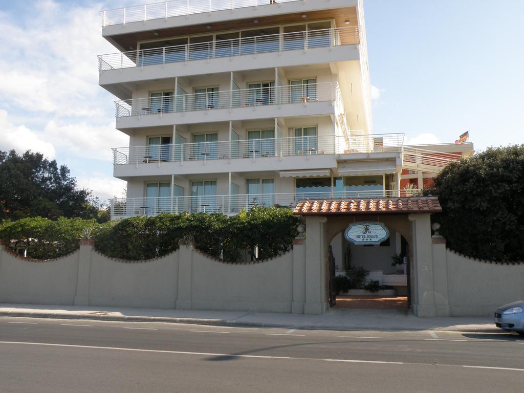 Hotel Joseph Marina di Pietrasanta Εξωτερικό φωτογραφία