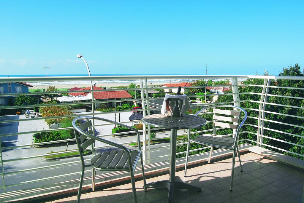 Hotel Joseph Marina di Pietrasanta Εξωτερικό φωτογραφία